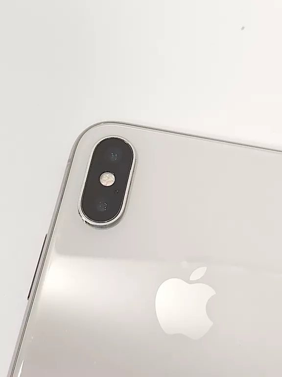 TELEFON APPLE IPHONE X 3/64GB SREBRNY BATERIA 100