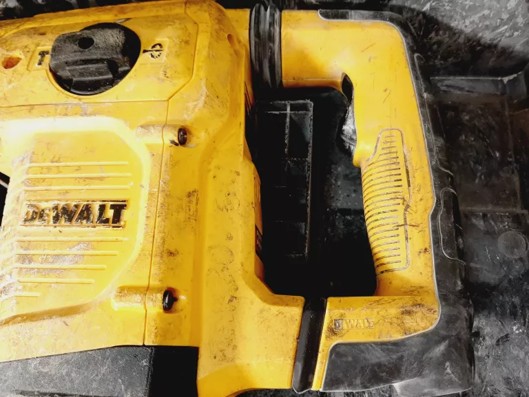 MŁOT UDAROWY DEWALT D25810-QS 1050W