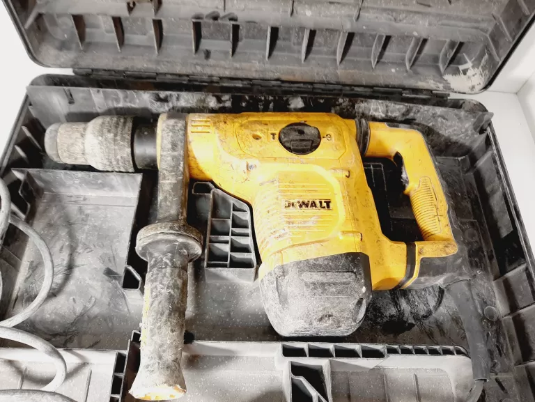 MŁOT UDAROWY DEWALT D25810-QS 1050W