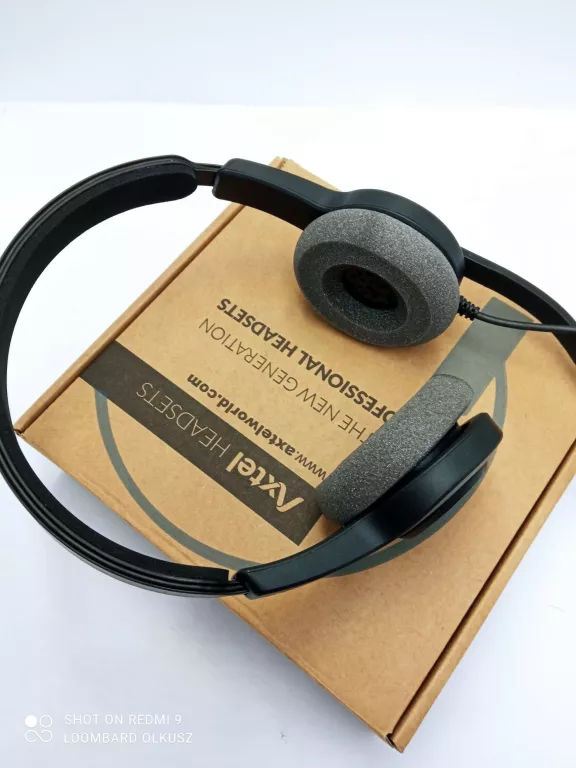 SŁUCHAWKI Z MIKROFONEM AXTEL AXH-V28UCD