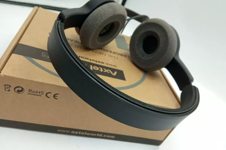 SŁUCHAWKI Z MIKROFONEM AXTEL AXH-V28UCD