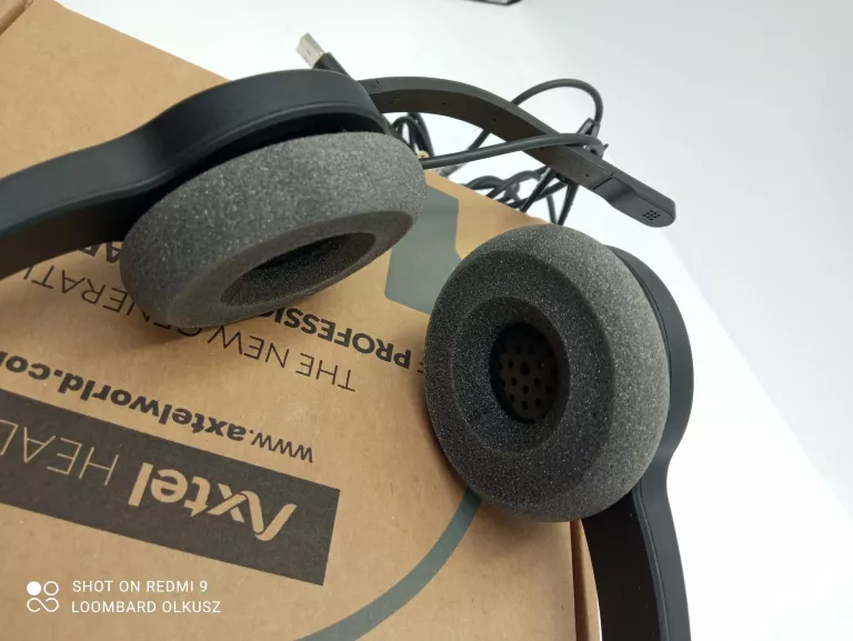 SŁUCHAWKI Z MIKROFONEM AXTEL AXH-V28UCD