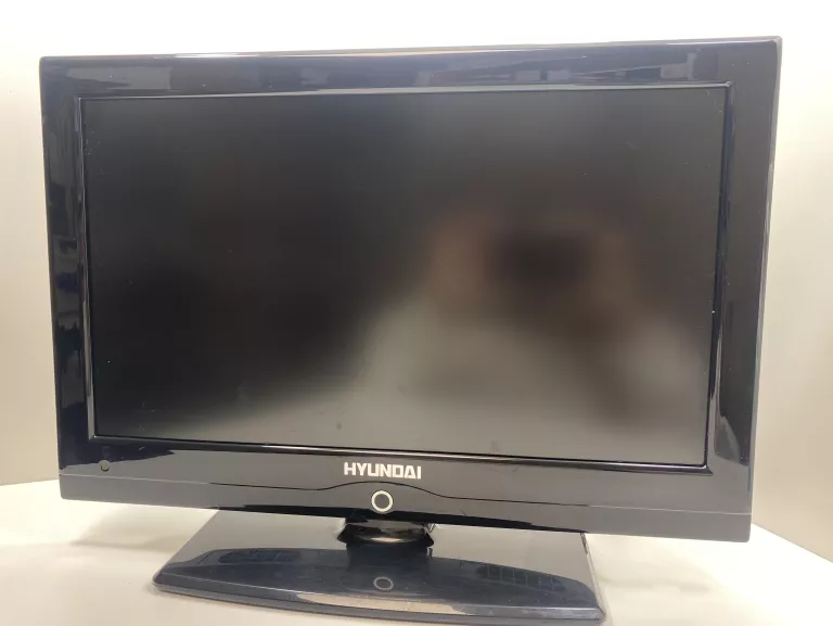 TV HYUNDAI LLH19806MP4 + PILOT