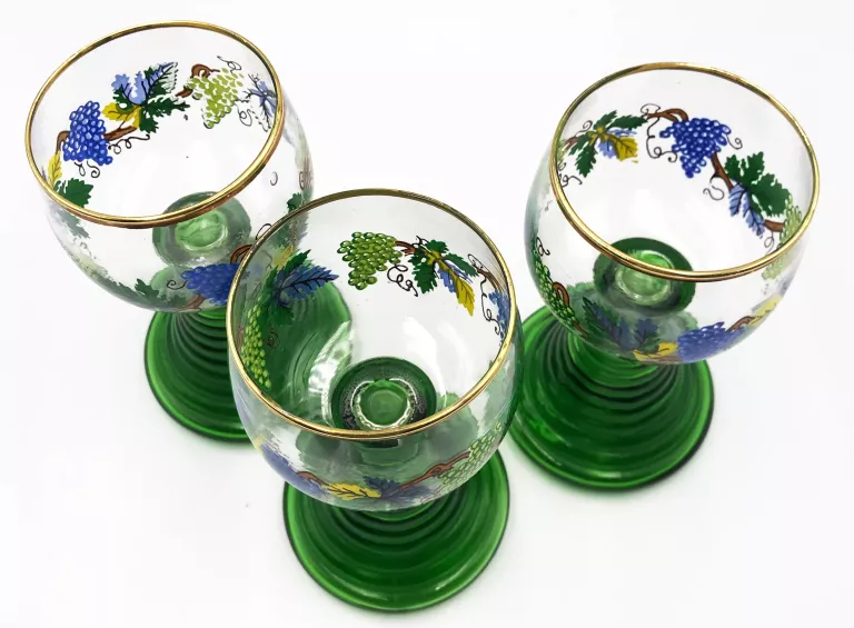 kieliszki-do-wina-3szt-stan-nie-wymaga-renowacji