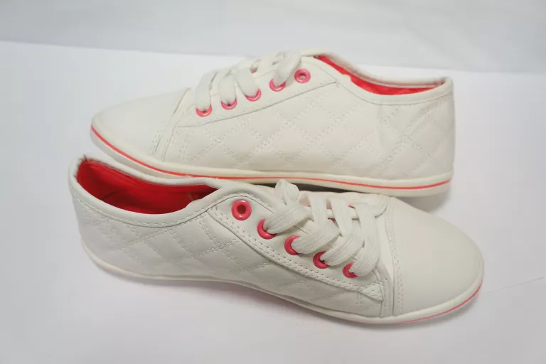 pikowane-trampki-paris-collection-rozm37-stan-bdb-material-zewnetrzny-skora-ekologiczna