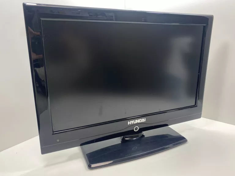 TV HYUNDAI LLH19806MP4 + PILOT