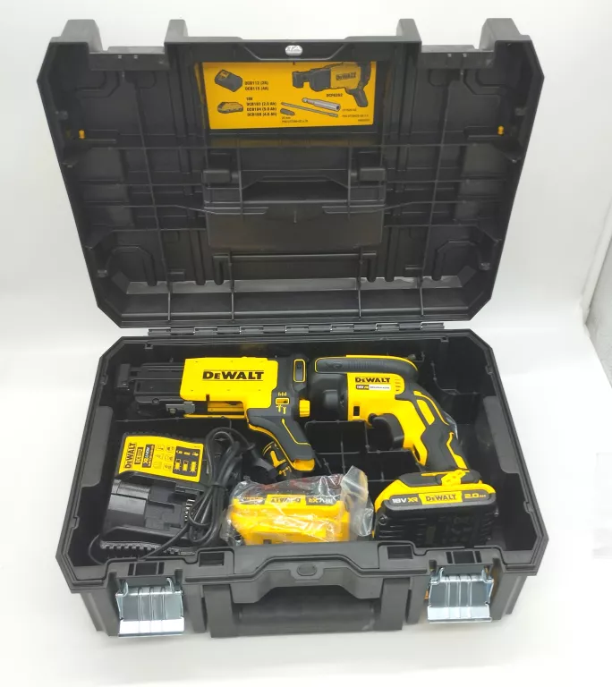 PISTOLET DO WKRĘTÓW DO GIPSU DEWALT DCF620