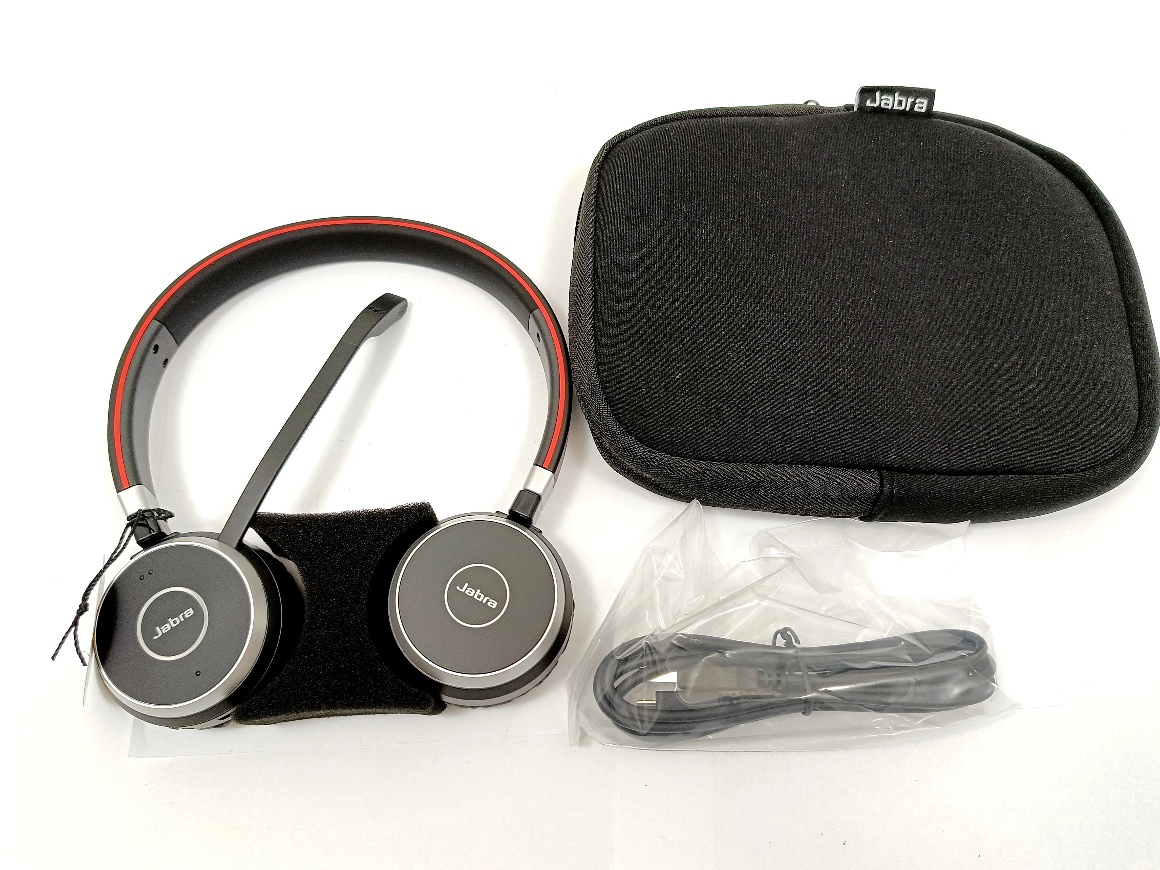 sluchawki-jabra-evolve-65-komplet-konstrukcja-zamknieta