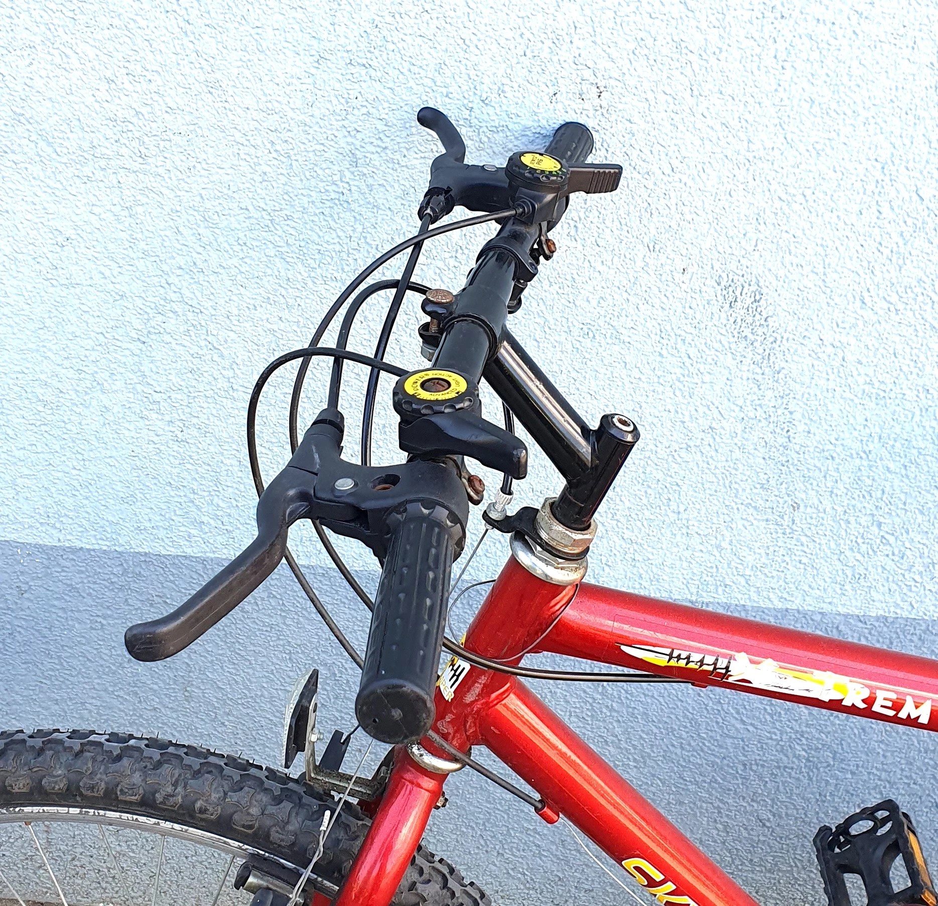 rower-gorski-czerwony-x-trem-kod-producenta-4251805301120