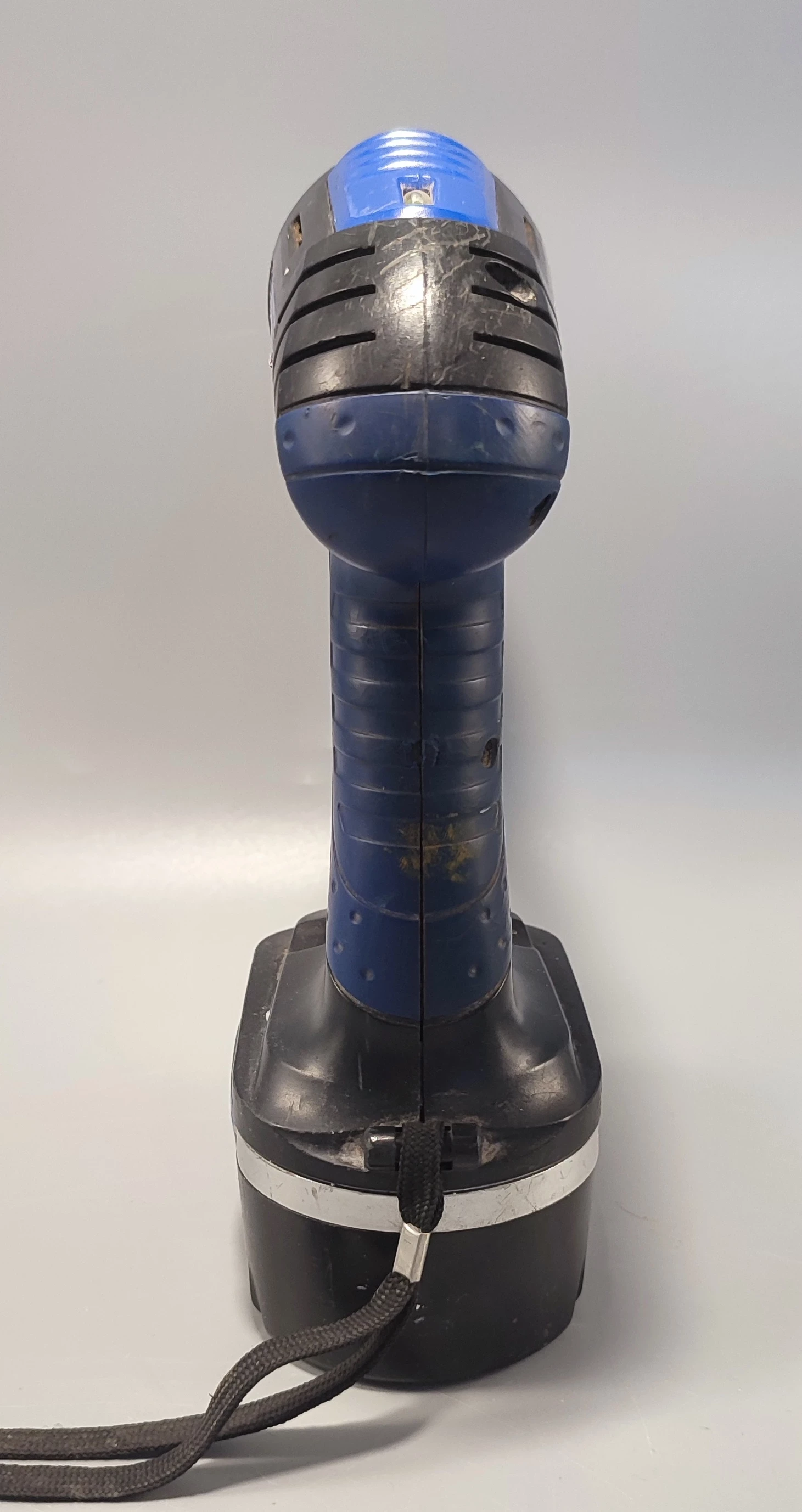 wkretarka-nutool-ncd18c-napiecie-v-18-v