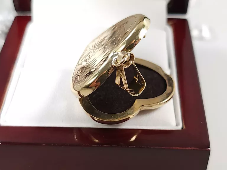 ZŁOTA ZAWIESZKA OTWIERANE SERCE P333 6G