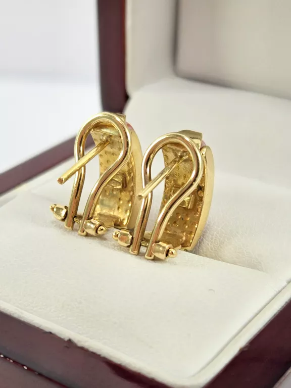 zlote-kolczyki-z-koralem-750-620g-rodzaj-bigla-angielski