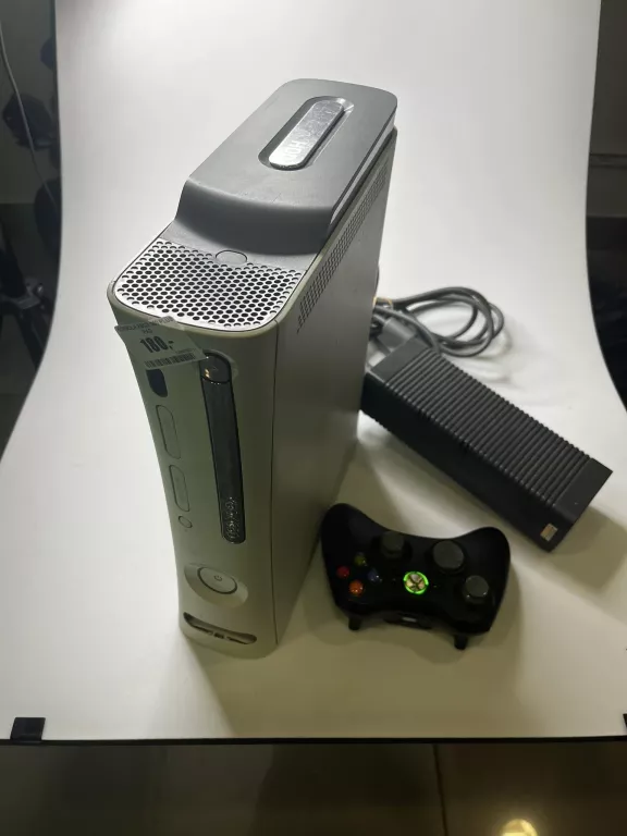 KONSOLA XBOX 380 PLUS PAD