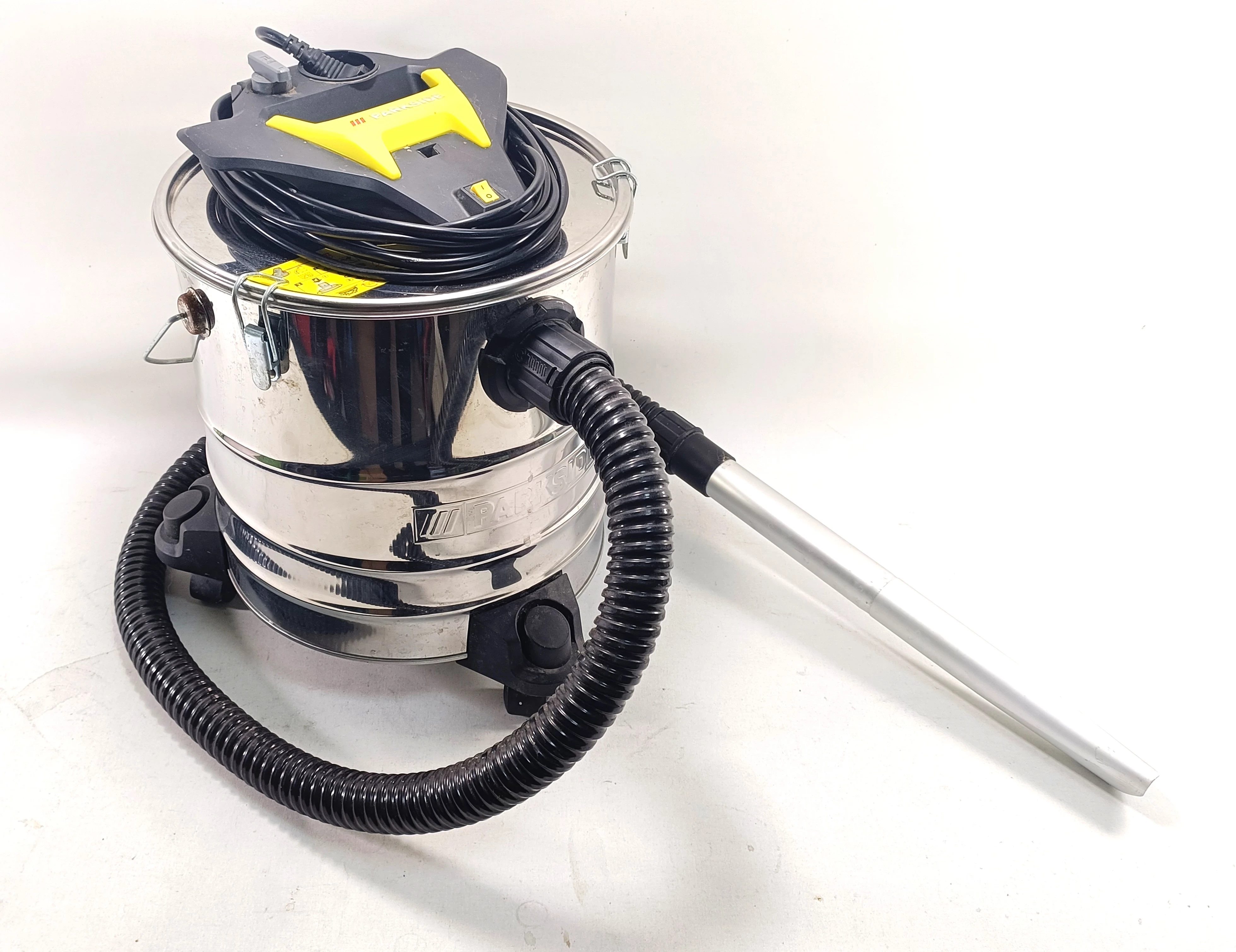 odkurzacz-do-popiolu-parkside-1200-w-18-l-polska-319-szczytno