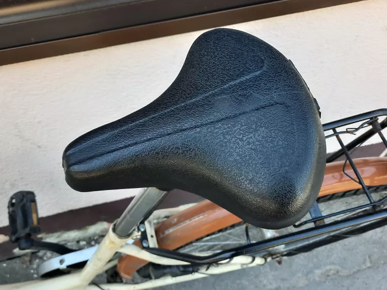 rower-miejski-burghardt-swan-bezowy-rozmiar-ramy-brak-informacji