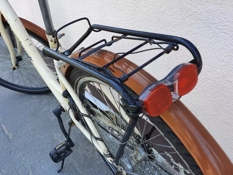 rower-miejski-burghardt-swan-bezowy-stan-uzywany