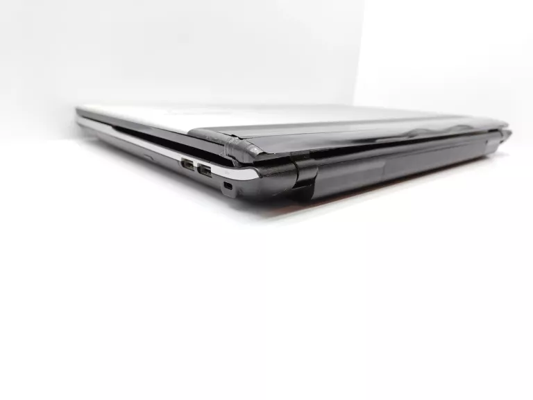 LAPTOP SAMSUNG 305E AMD A4 RAM 5GB HDD 1TB