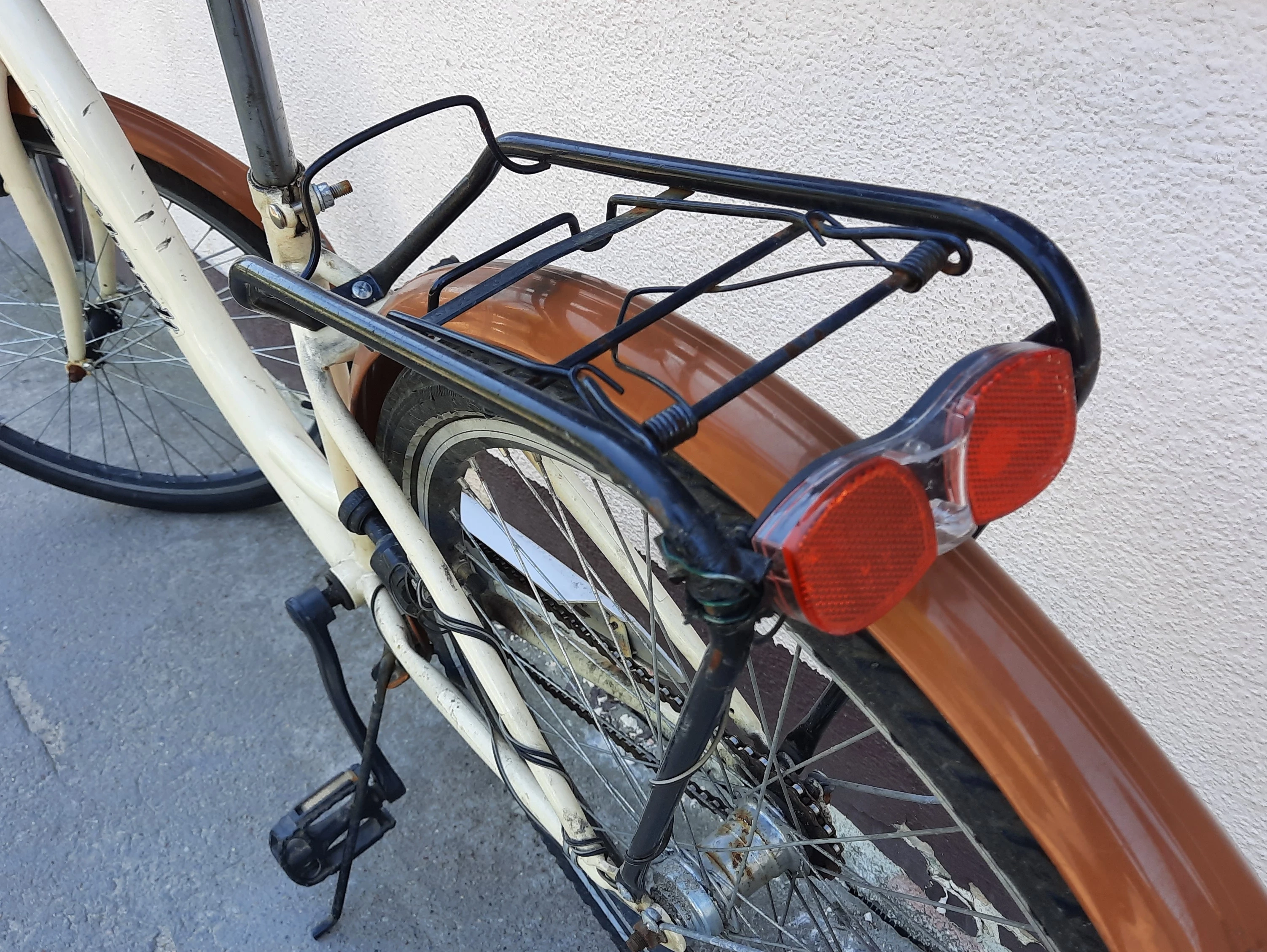 rower-miejski-burghardt-swan-bezowy-stan-uzywany