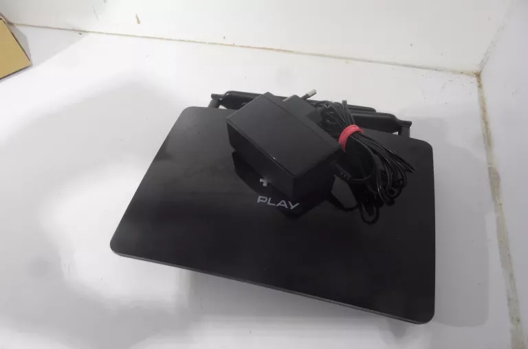 ROUTER TP-LINK MR600