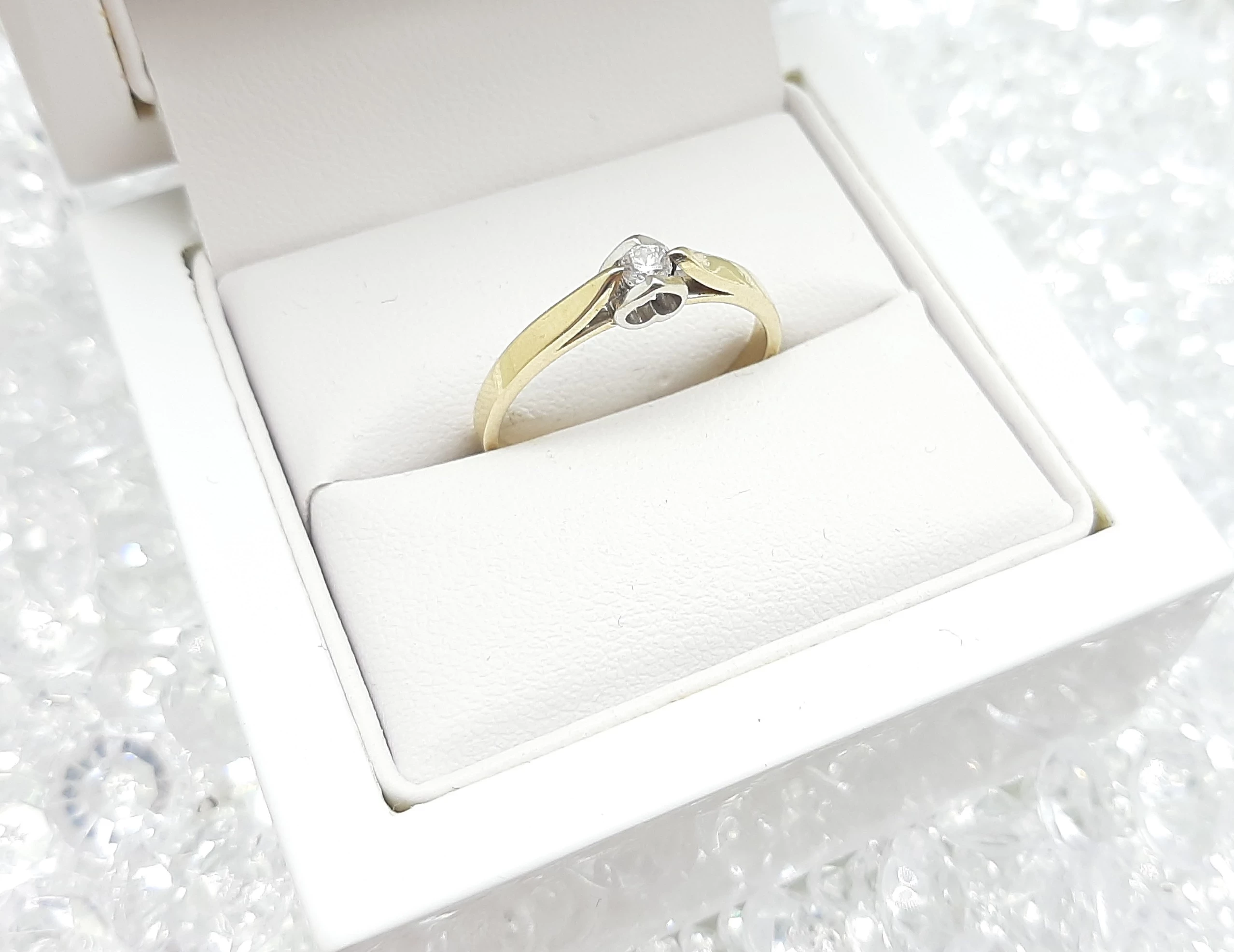 pierscionek-z-brylantem-serduszko-pr585-r21-245g-gajowa-70-wroclaw