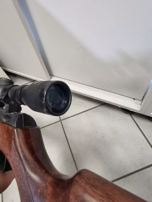 WIATRÓWKA NORICA KRONO Z LUNETĄ WALTHER 4X32