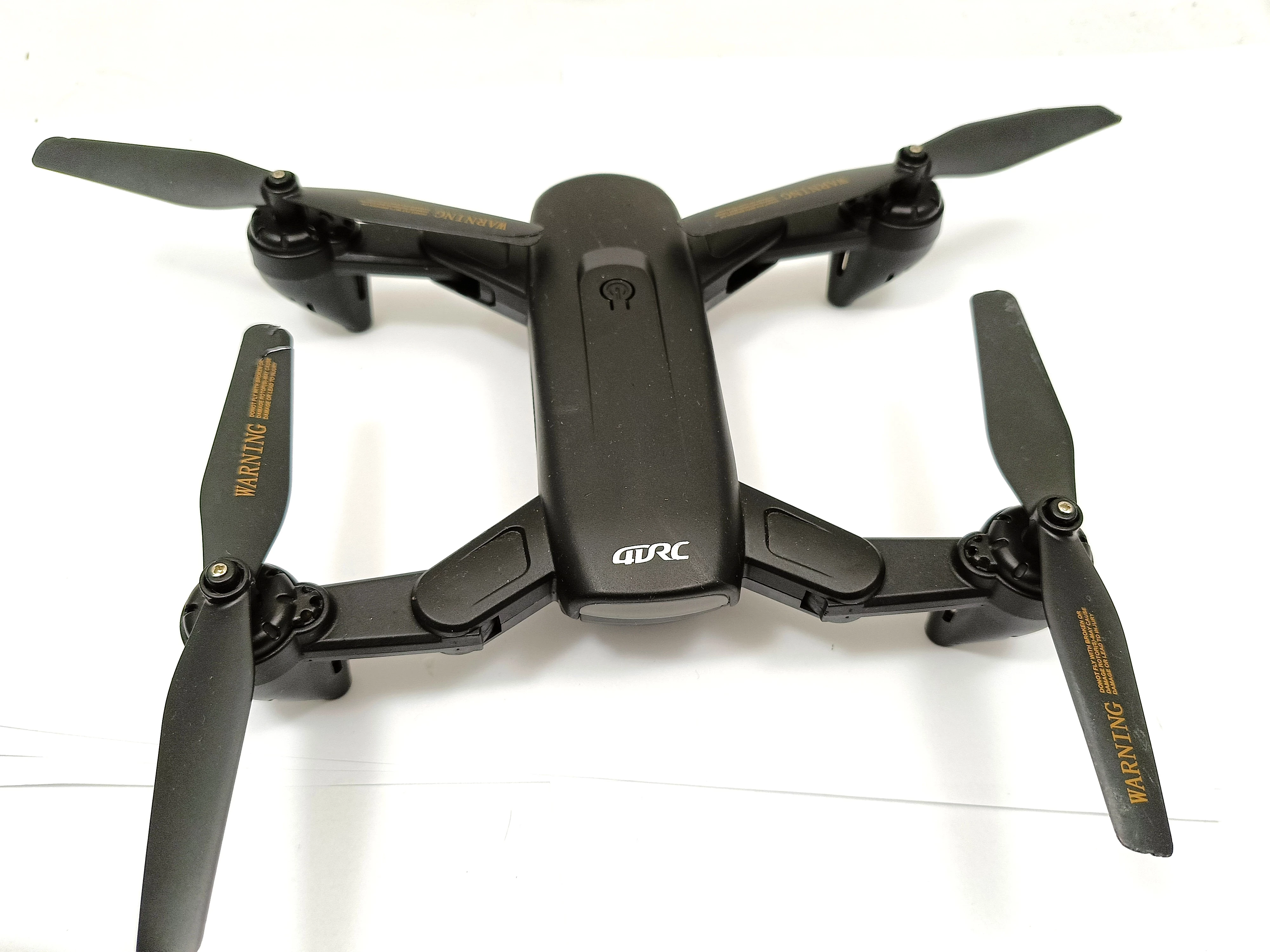 dron-czarny-4drc-f6-akcesoria-kod-producenta-0000