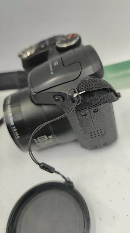 APARAT FUJIFILM FINEPIX S2995 CZARNY 14MPX
