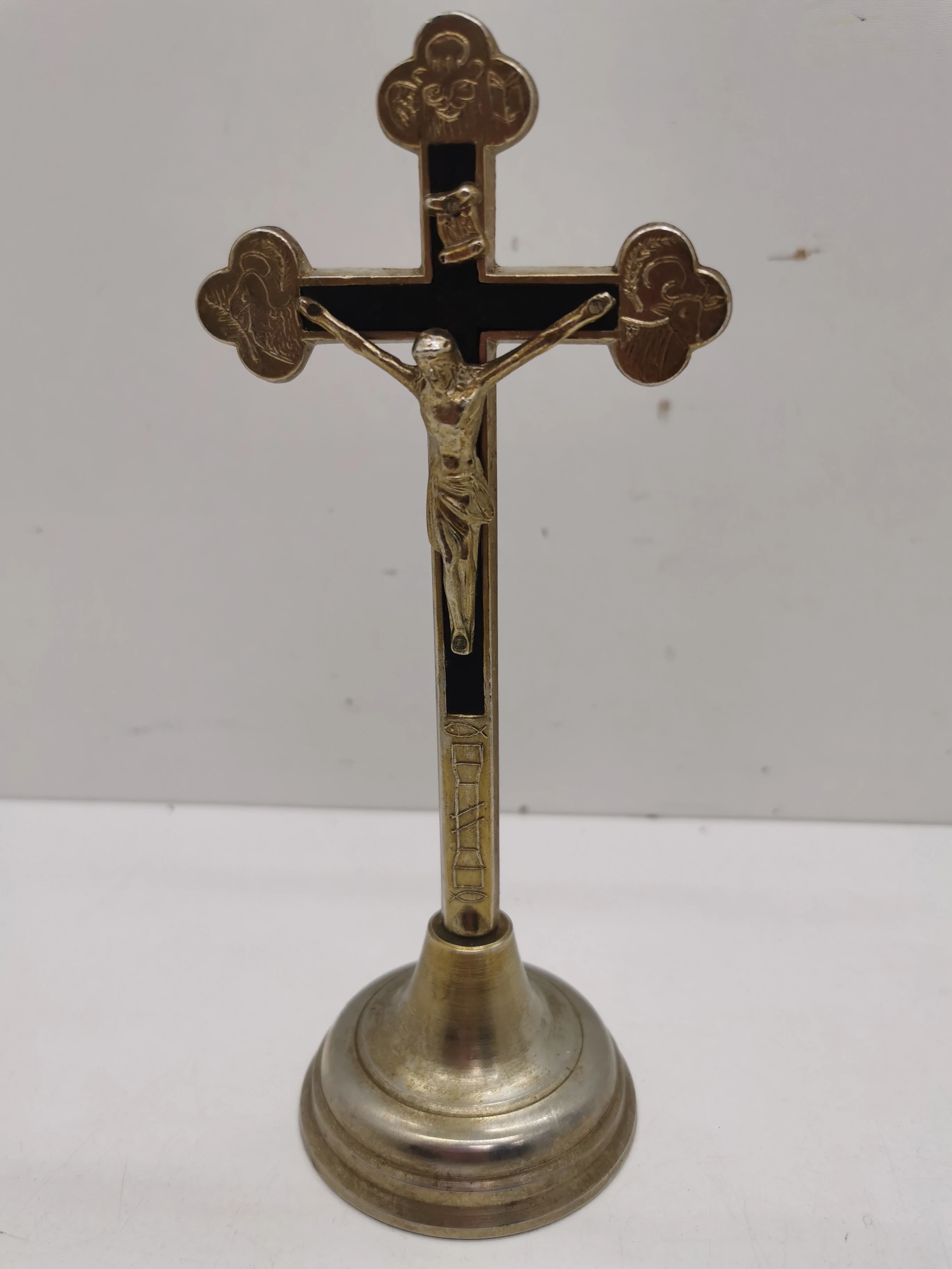 zestaw-koledowy-krzyz-i-swieczniki-kod-producenta-123