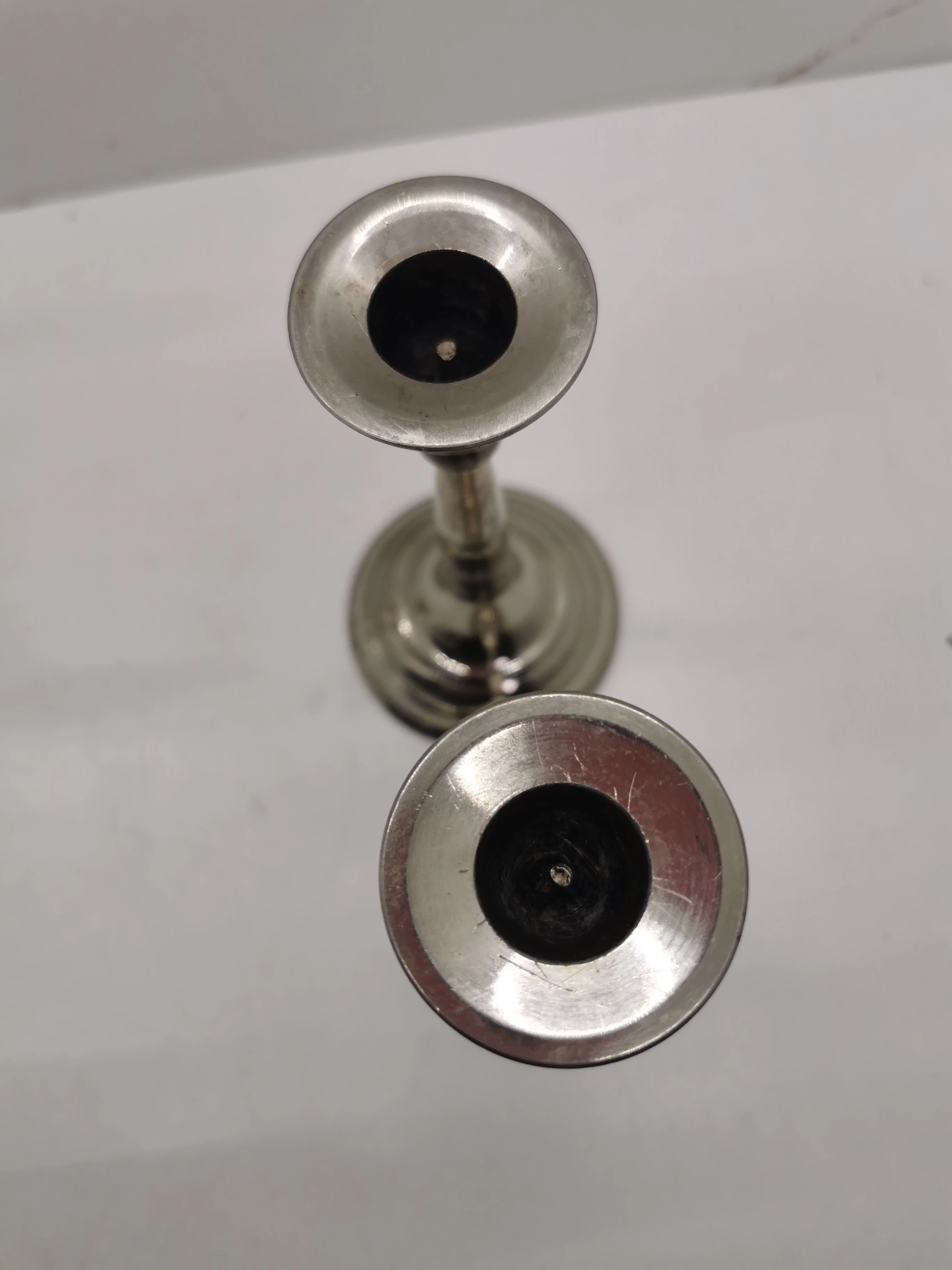 zestaw-koledowy-krzyz-i-swieczniki-stan-uzywany