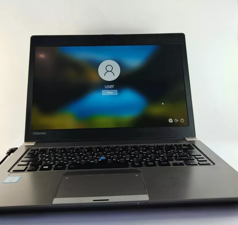 TOSHIBA PORTEGE Z30-C I7-6500U 8GB 256GB SSD
