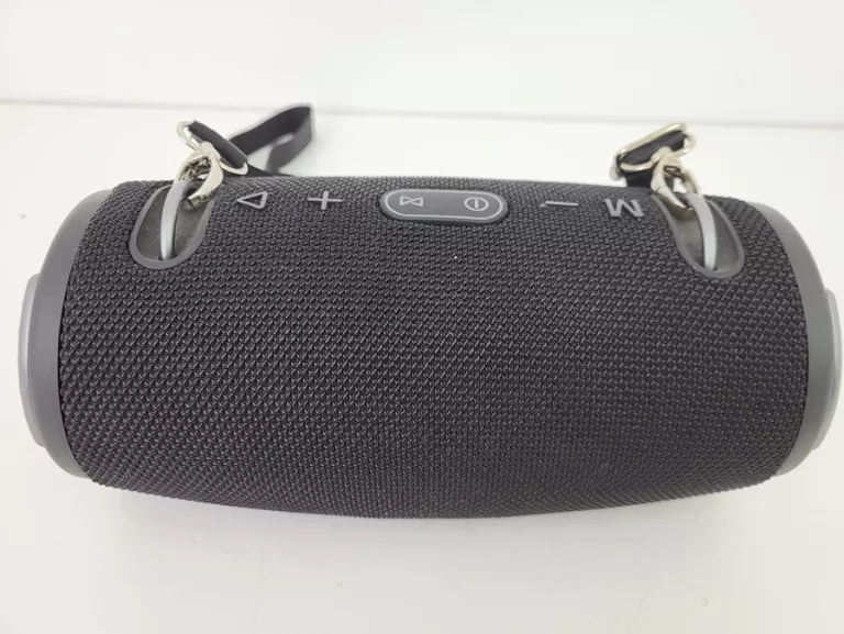 glosnik-jbl-xtreme-3-replika-funkcje-odpornosc-na-zachlapanie