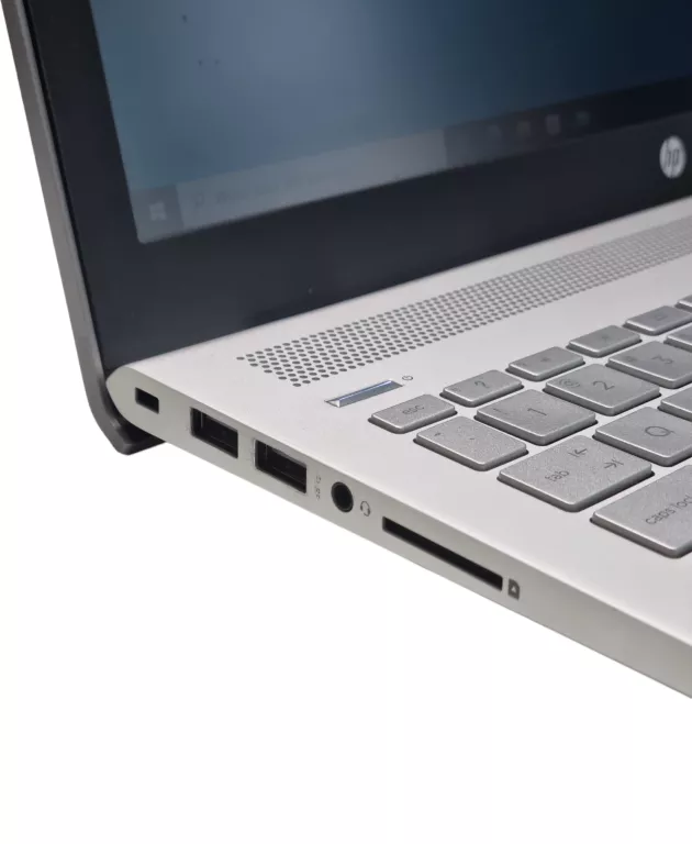 LAPTOP HP 15-CC501NW 8 RAM/ 480 SSD/ I5/ WIN10