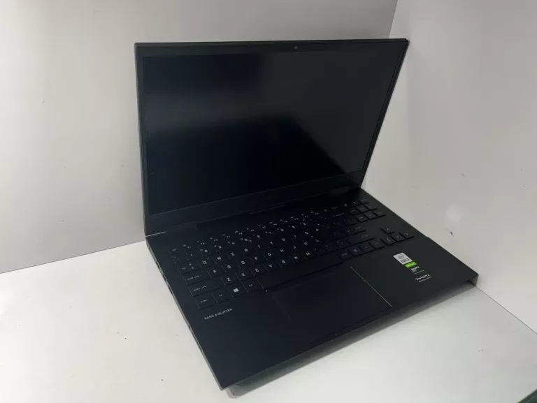 LAPTOP HP OMEN 15-EK0026NW
