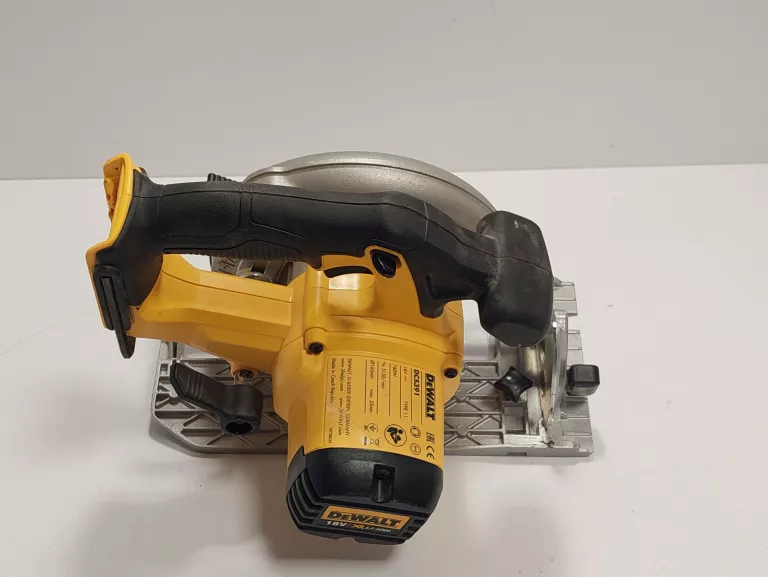 PIŁA PILARKA TARCZOWA 165 MM DEWALT DCS391 18V