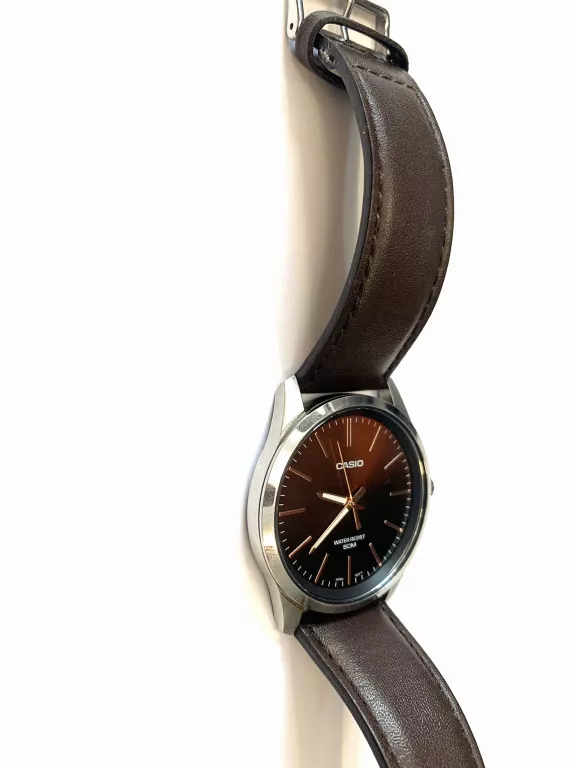 ZEGAREK CASIO MTP E180