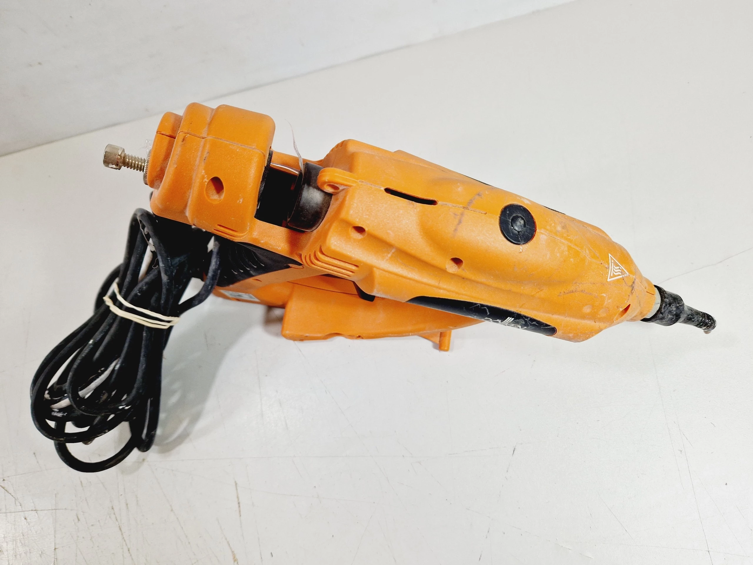 pistolet-do-kleju-dollken-weimar-hkp-220-600w-product-id-6f0d6cfa-ef53-4024-b4aa-5ed9e7cd9887