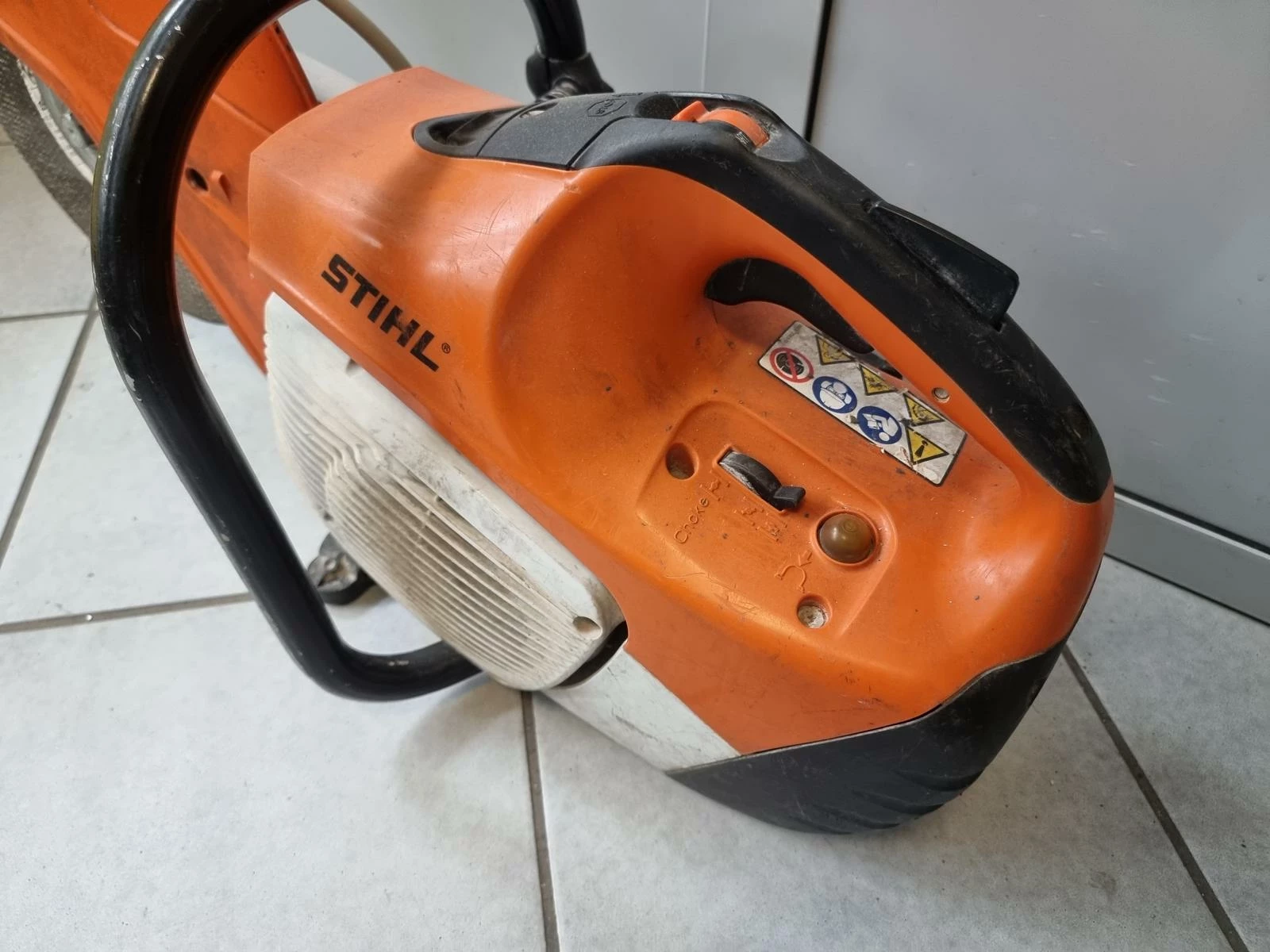 przecinarka-spalinowa-stihl-ts420-do-betonu-metal-przeznaczenie-do-betonu