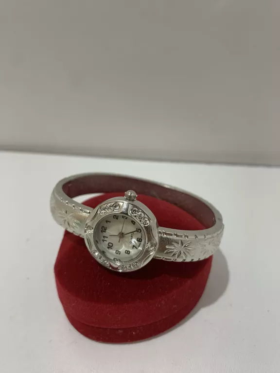 zegarek-damski-quartz-ean-gtin-8595732900008