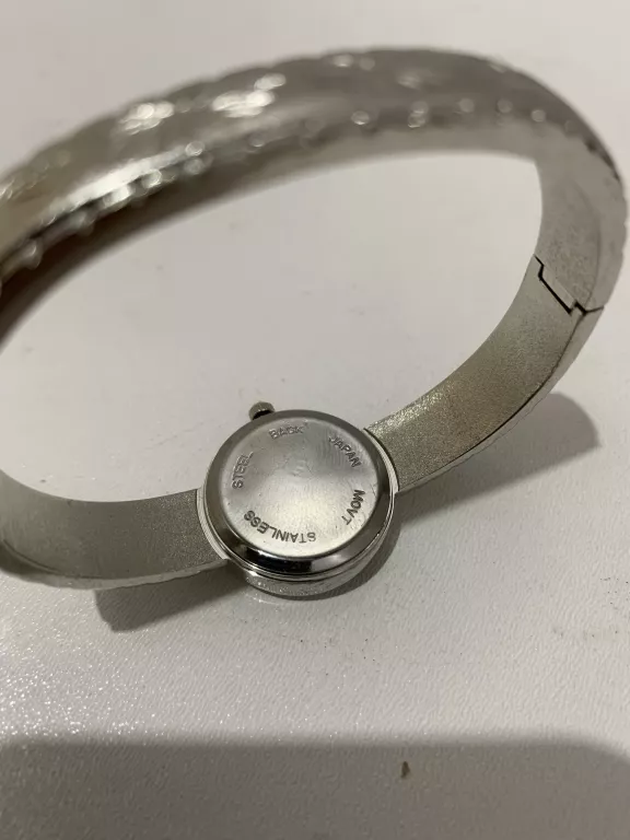 zegarek-damski-quartz-rodzaj-129220-1