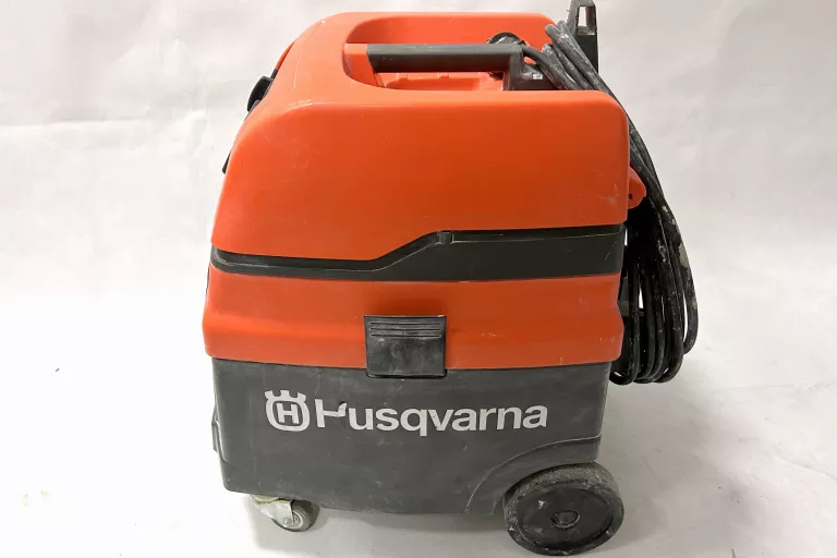 ODKURZACZ PRZEMYSŁOWY HUSQVARNA S11
