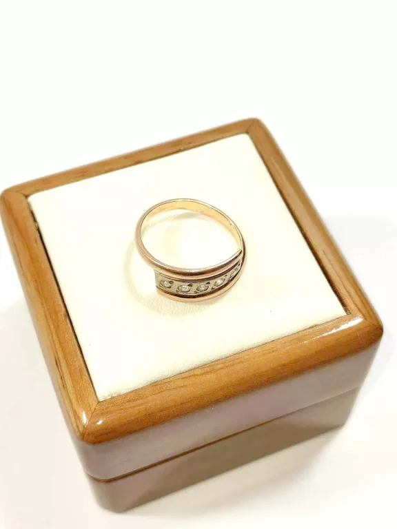 zloty-pierscionek-z-5-kamieniami-585-299g-r16-material-15835-2