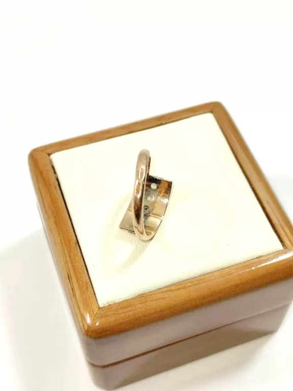 zloty-pierscionek-z-5-kamieniami-585-299g-r16-kamien-17088-128