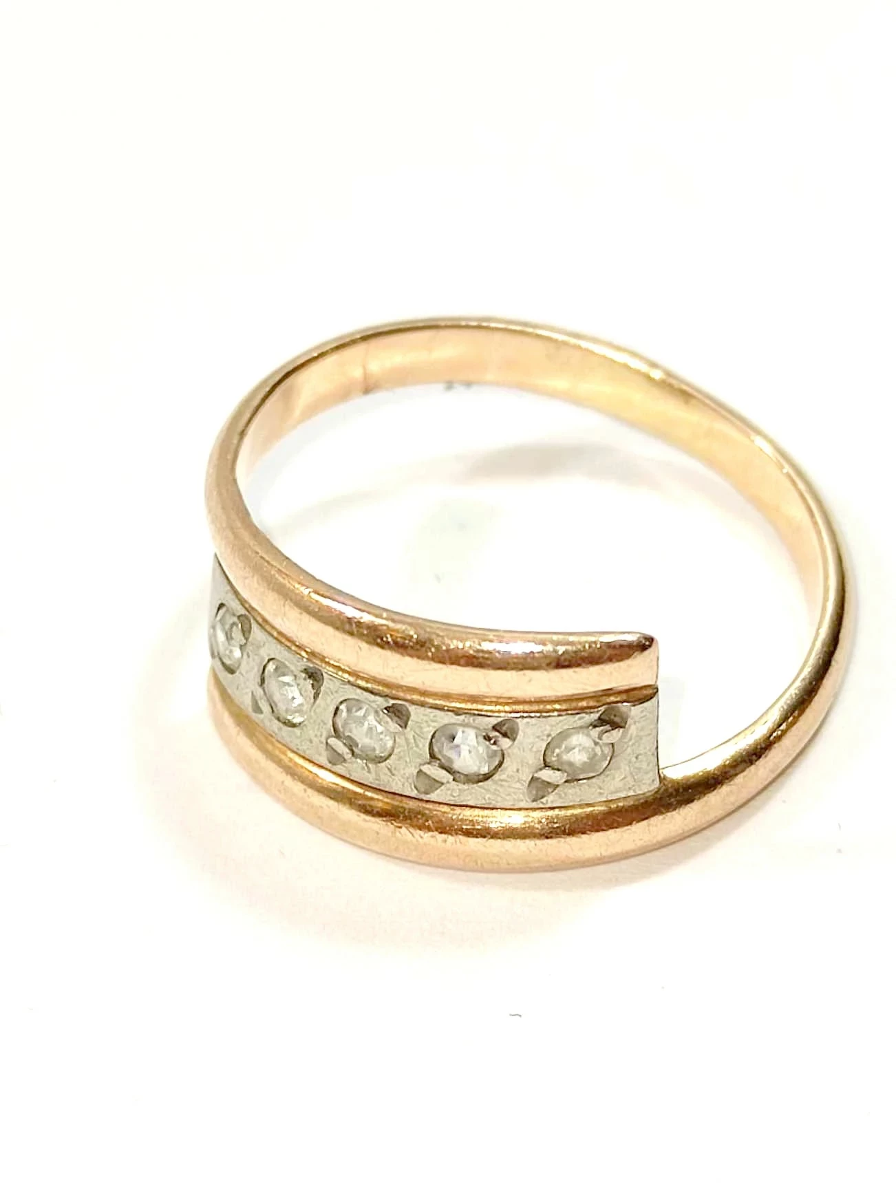 zloty-pierscionek-z-5-kamieniami-585-299g-r16-waga-299