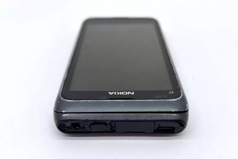 TELEFON NOKIA E7 OPIS