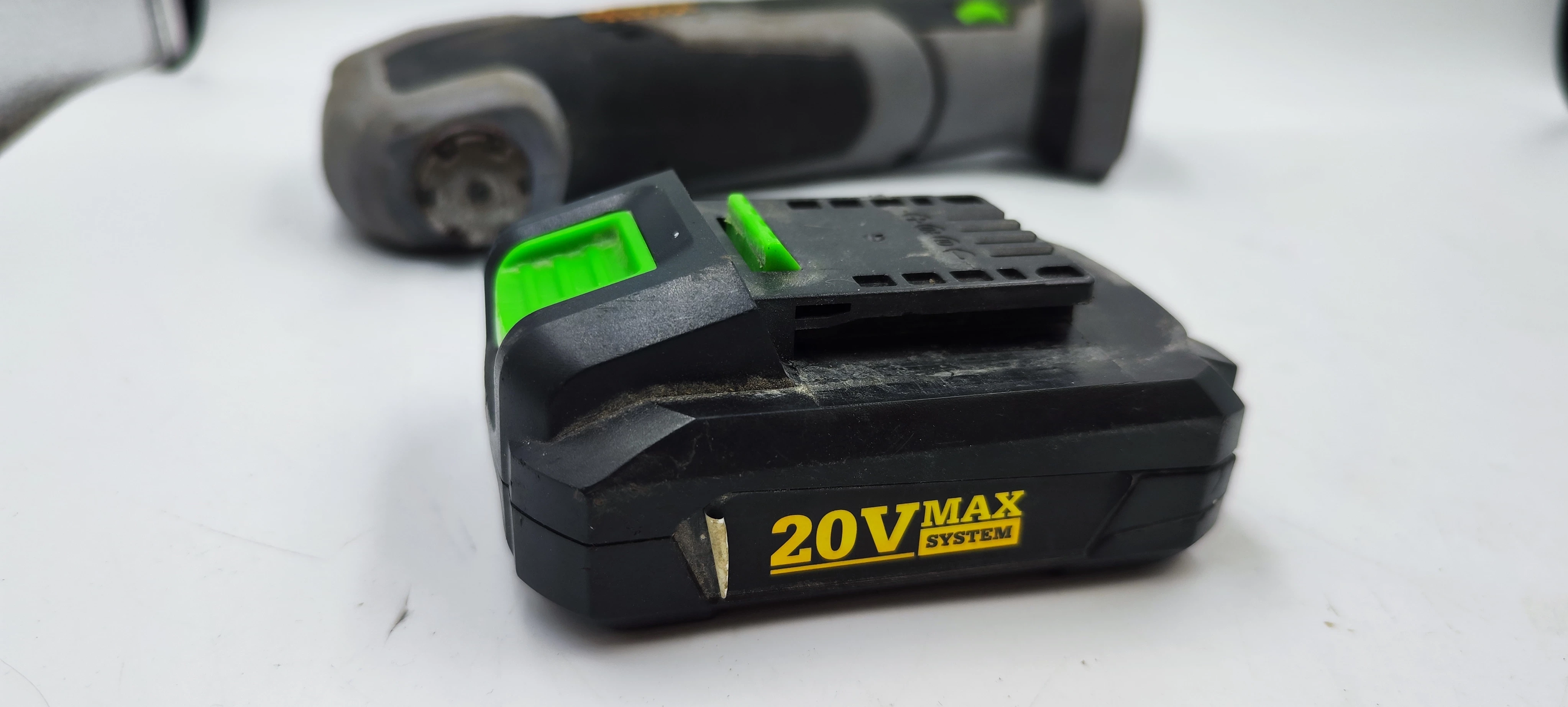 urzadzenie-wielofunkcyjne-niteo-tools-sds-20-max-stan-uzywany