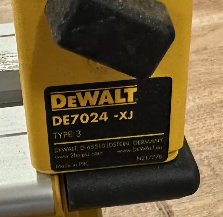 PIŁA UKOSOWA DEWALT DWS780 + STÓŁ!