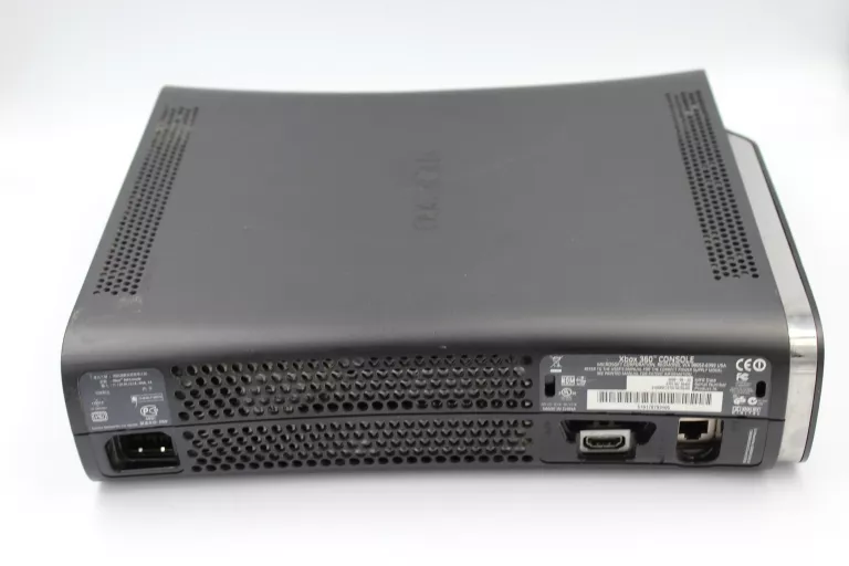 KONSOLA XBOX 360 ELITE 120GB + PAD