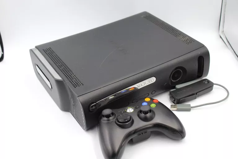 KONSOLA XBOX 360 ELITE 120GB + PAD