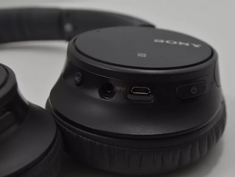 SŁUCHAWKI SONY WH-CH700N NFC BT CZARNE