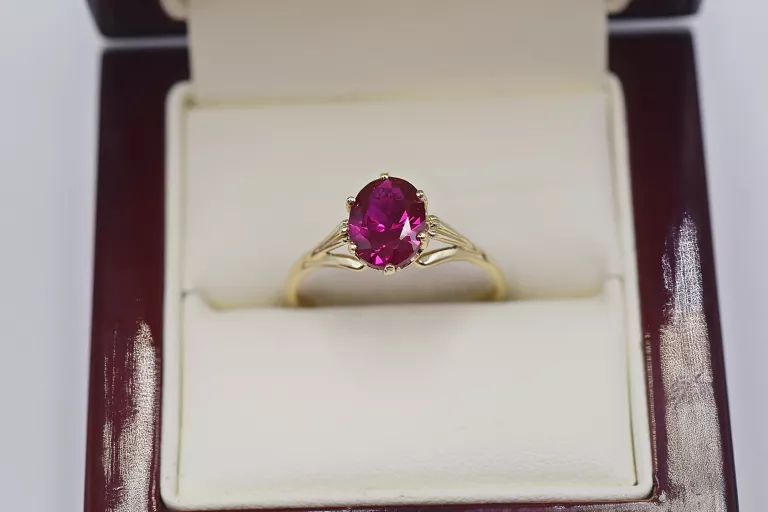 zloty-pierscionek-z-rubinem-syntetycznym-585-14k-marka-inna-marka